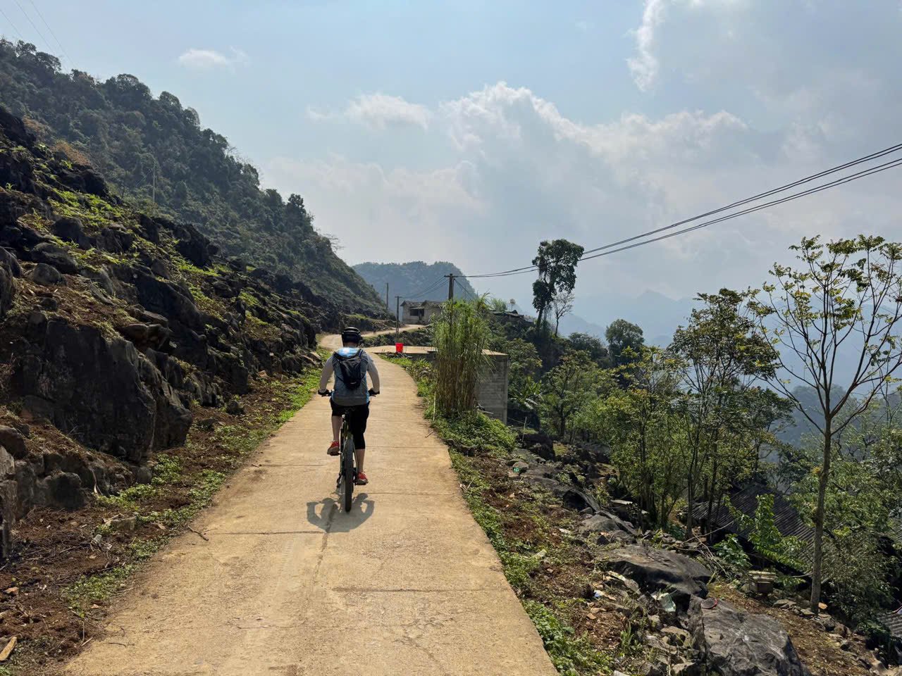 10-Day Ha Giang Loop & Hoang Su Phi Cycling Adventure